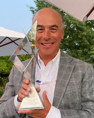 Dan Murray Receives Halladay Award